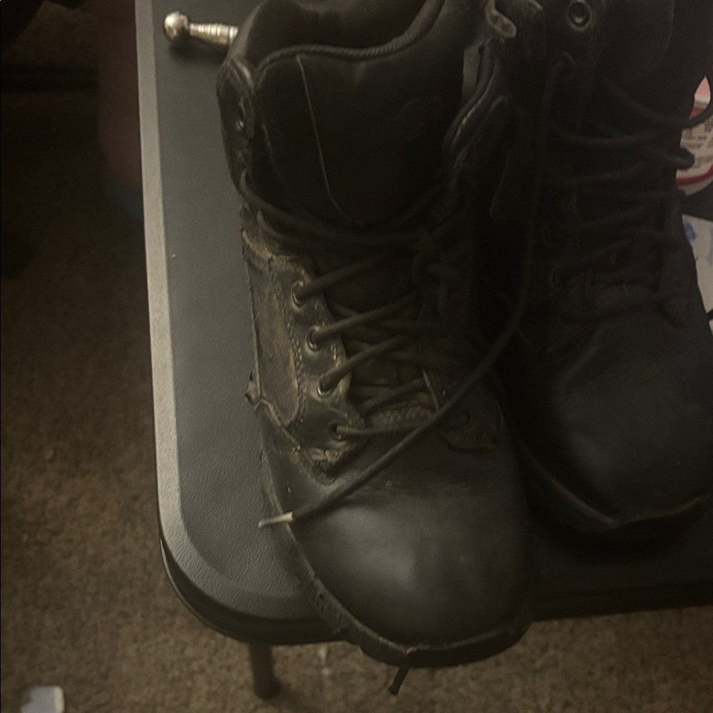 Men's Rugged Black Leather Boots